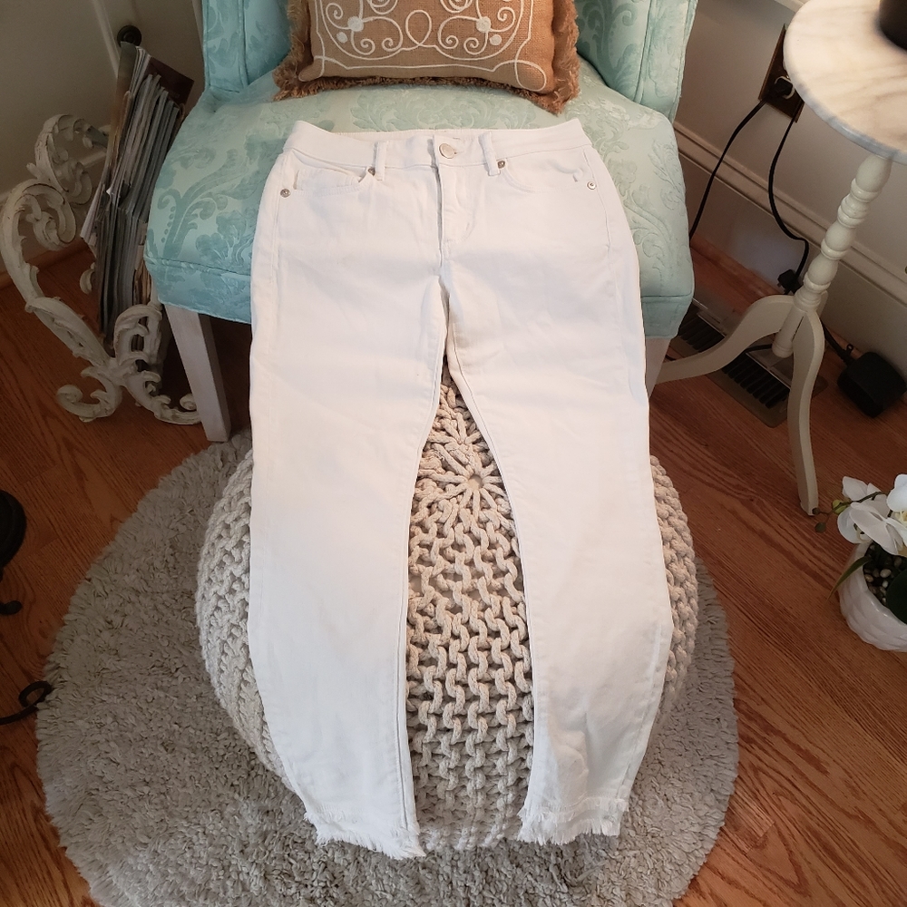 White Jeans Fringed Accents